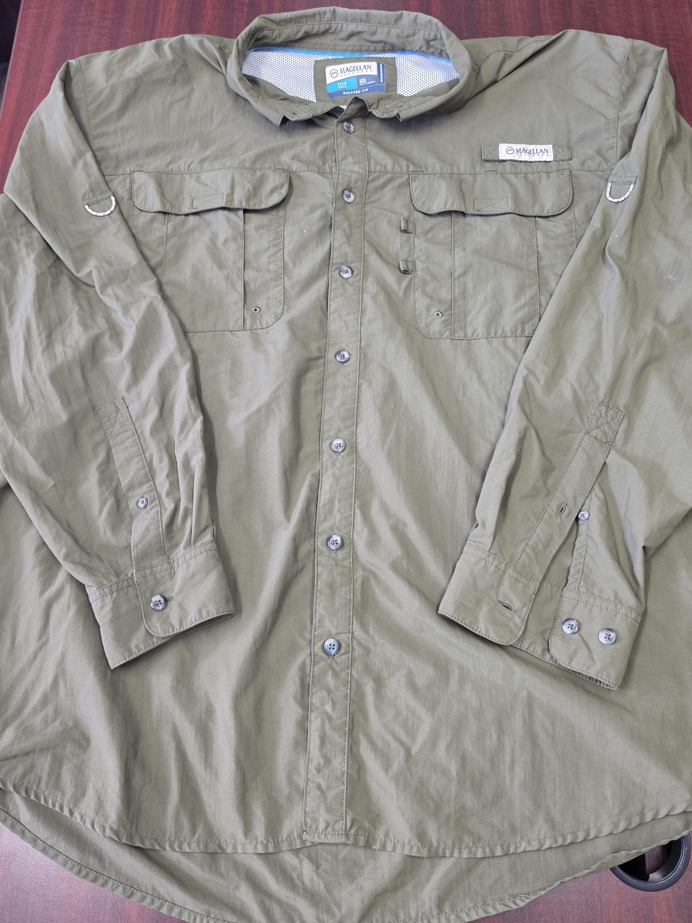 Magellan Outdoors Olive Green Long Sleeve Button-Down Fishing Shirt